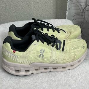 On Running Cloudgo Hay Sand Men US 10.5